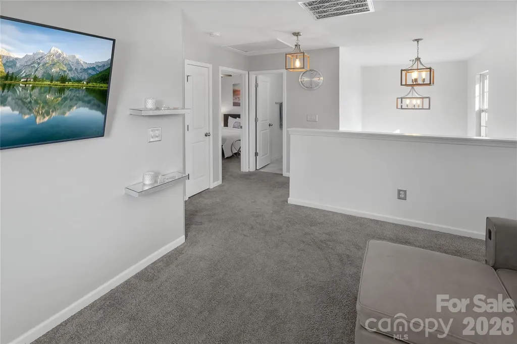 3735 Ernie Drive Charlotte NC 28269