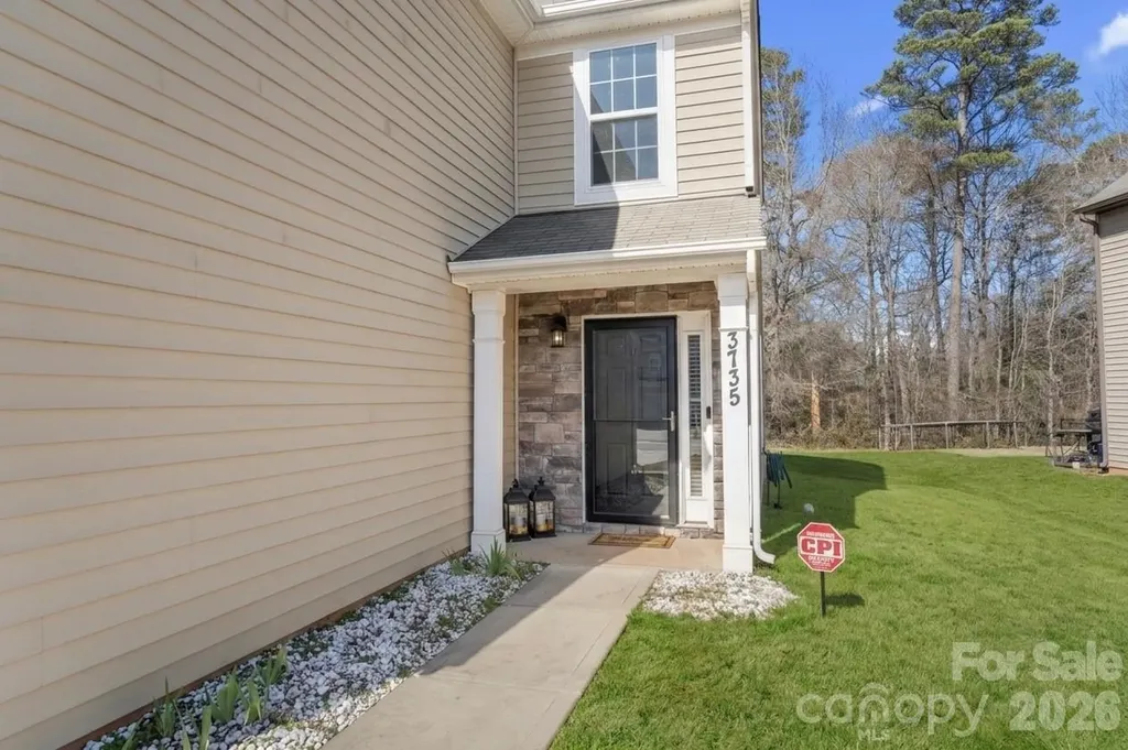 3735 Ernie Drive Charlotte NC 28269