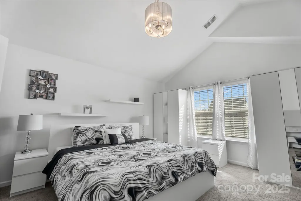 3735 Ernie Drive Charlotte NC 28269