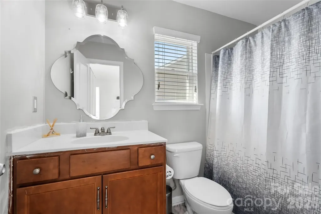 3735 Ernie Drive Charlotte NC 28269