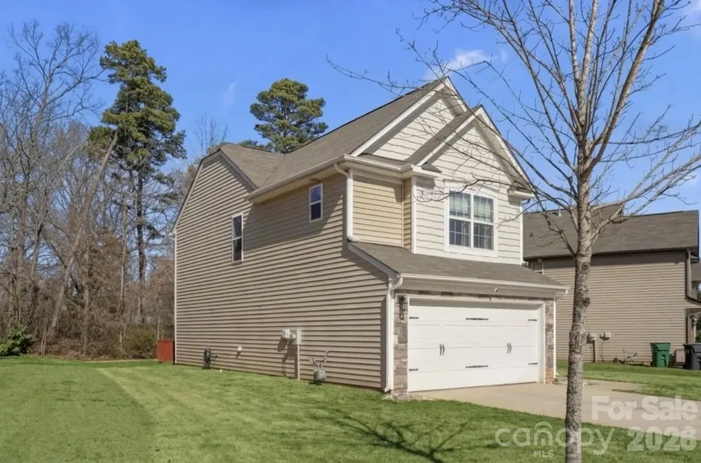 3735 Ernie Drive Charlotte NC 28269