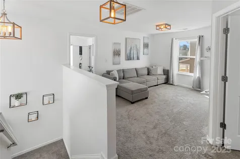 3735 Ernie Drive Charlotte NC 28269