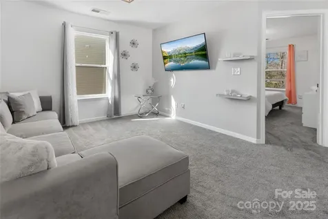 3735 Ernie Drive Charlotte NC 28269