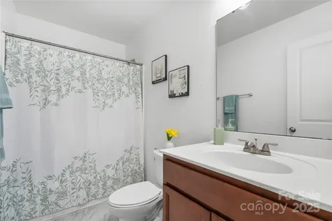 3735 Ernie Drive Charlotte NC 28269