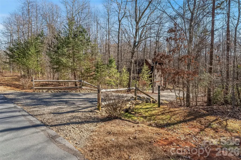 204 Mountain Vista Drive Nebo NC 28761