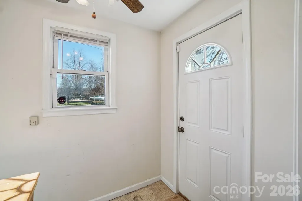511 Oak Grove Road East Flat Rock NC 28731