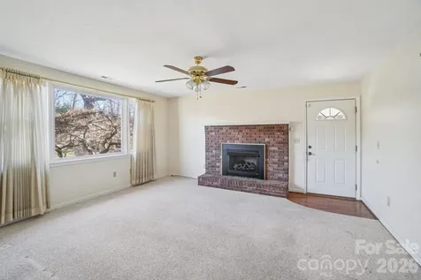 511 Oak Grove Road East Flat Rock NC 28731