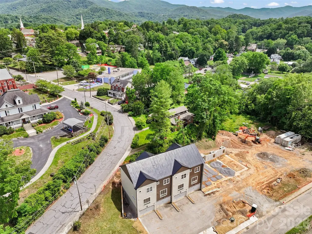 41 Richland Street Waynesville NC 28786