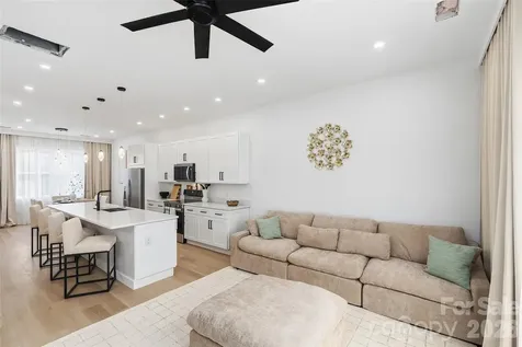 41 Richland Street Waynesville NC 28786