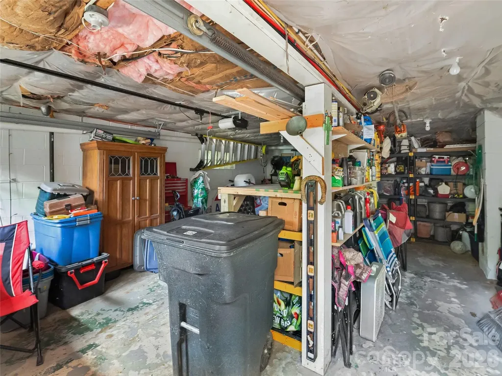 416 S Cherokee Avenue Black Mountain NC 28711