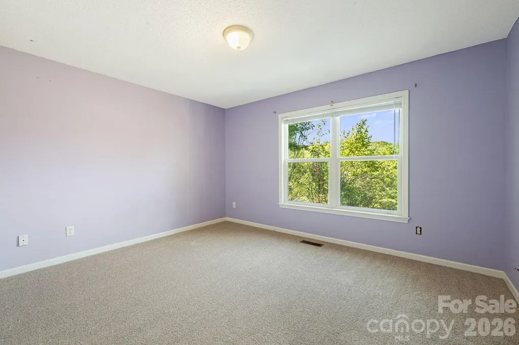 207 Christina Court Asheville NC 28806