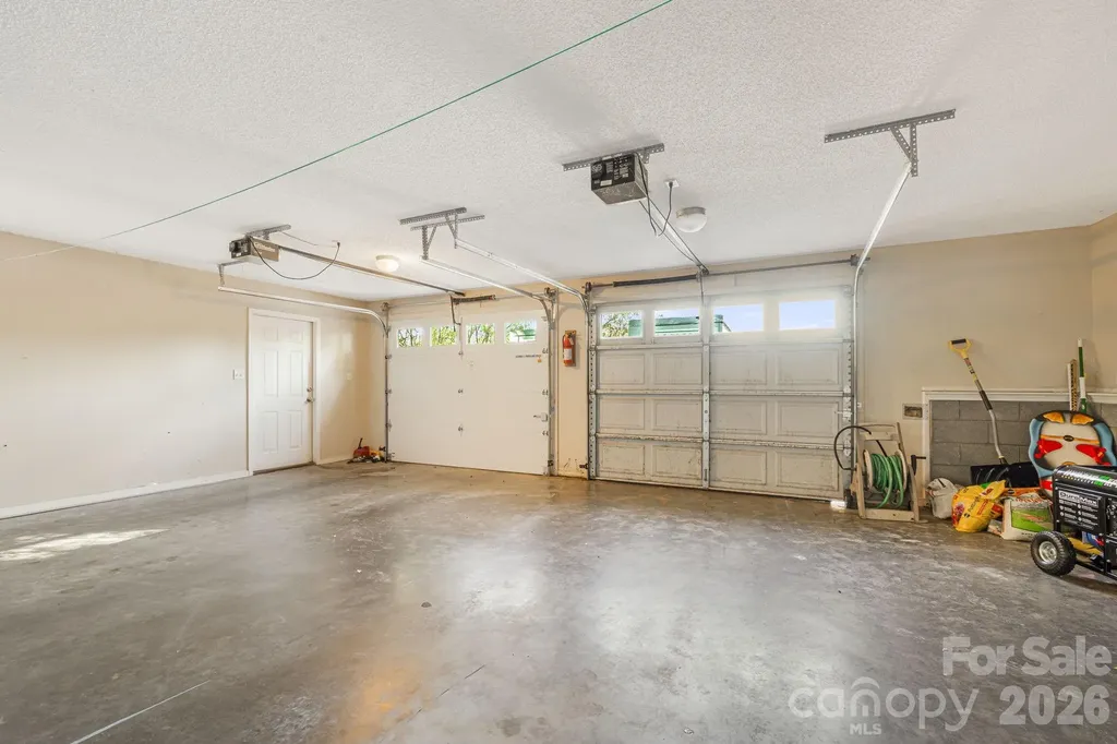 207 Christina Court Asheville NC 28806