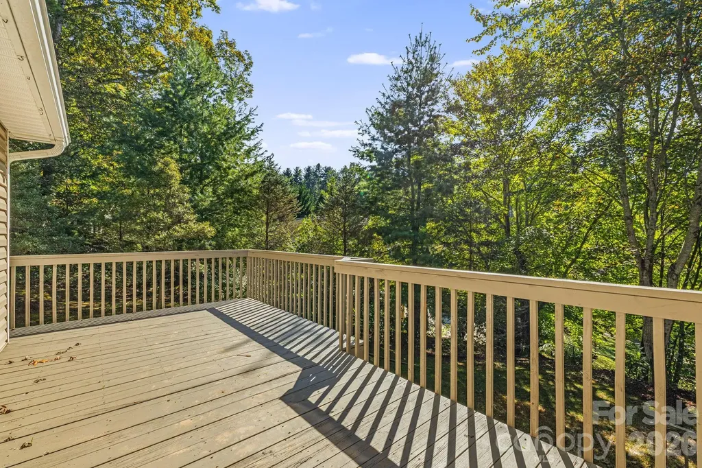 207 Christina Court Asheville NC 28806