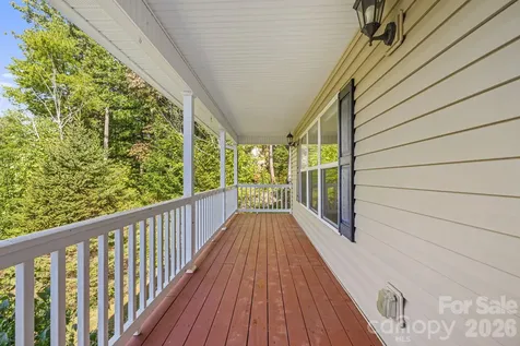 207 Christina Court Asheville NC 28806