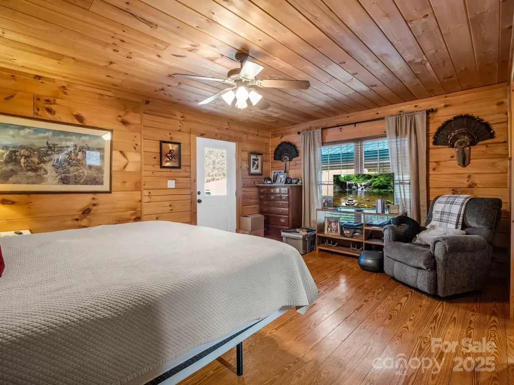 526 River Road Rutherfordton NC 28139