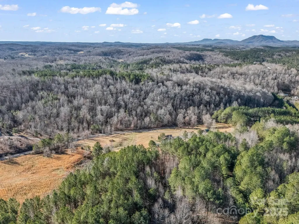 526 River Road Rutherfordton NC 28139