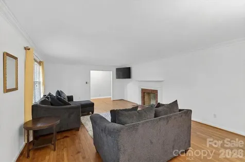 962 Sherwood Circle Lancaster SC 29720