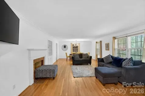 962 Sherwood Circle Lancaster SC 29720