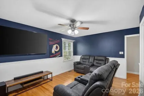 962 Sherwood Circle Lancaster SC 29720