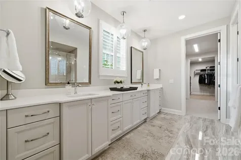 1016 Thatcher Way Fort Mill SC 29715