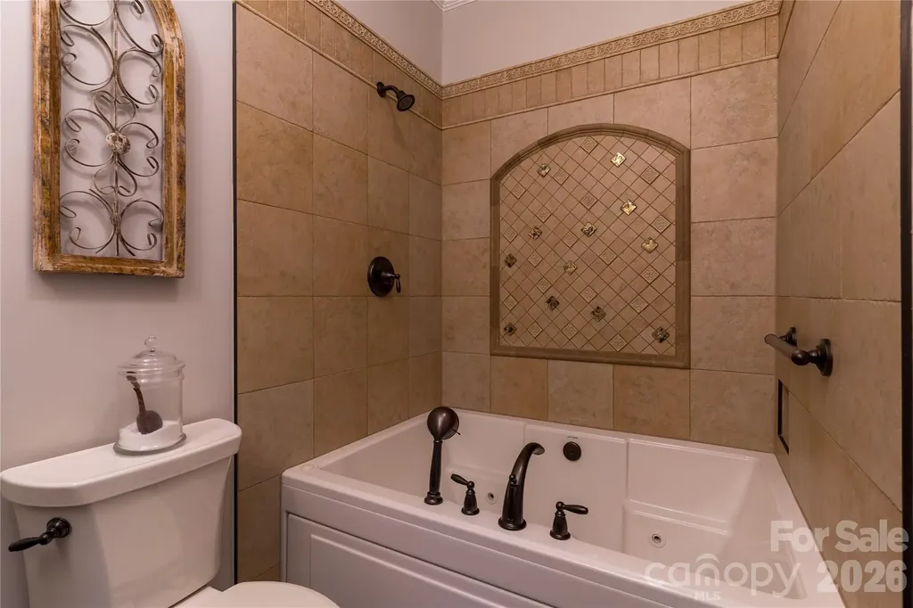 1113 Torrence Circle Davidson NC 28036