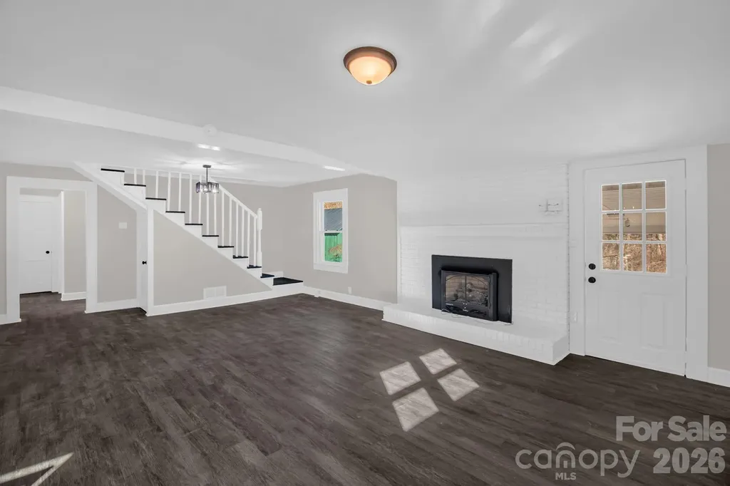 156 Payne Road Thomasville NC 27360