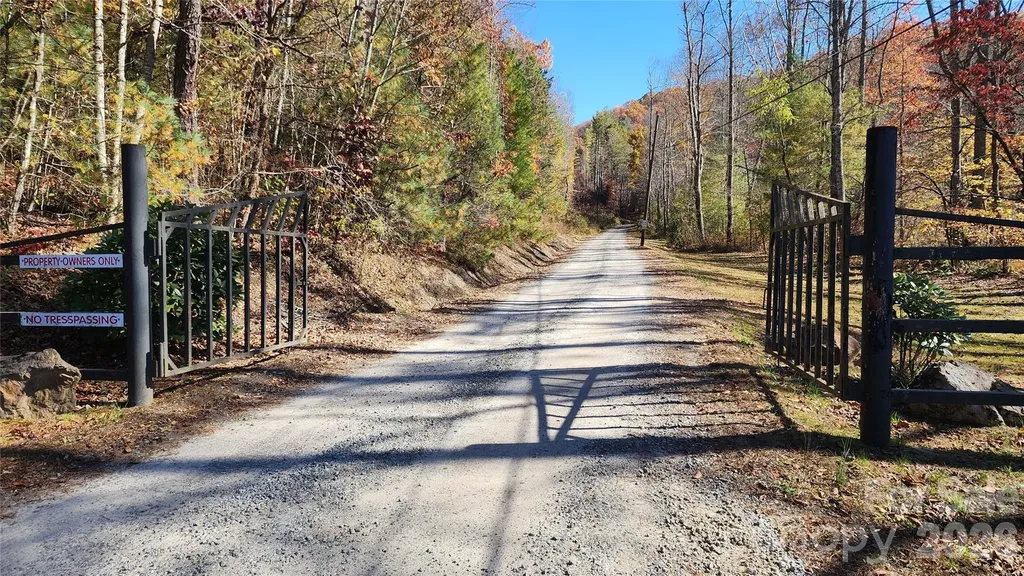 115 Old Camptown Drive Hayesville NC 28904