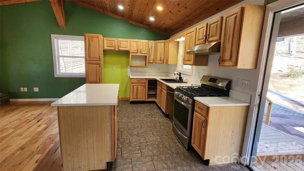 115 Old Camptown Drive Hayesville NC 28904