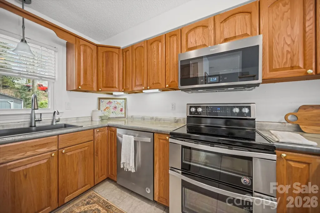 529 Catspaw Road Statesville NC 28677