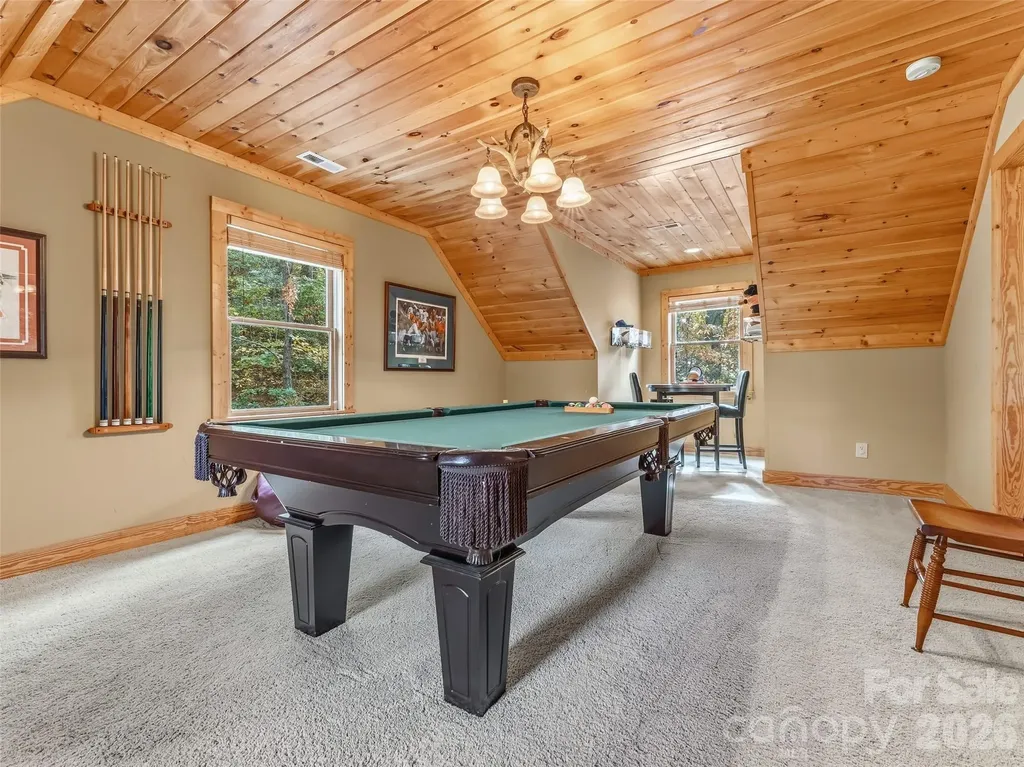 167 Mountain Vista Drive Saluda NC 28773