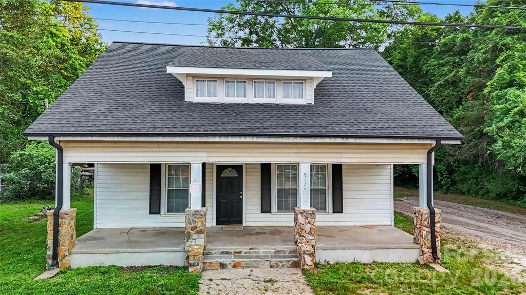 9238 Nc Hwy 90 Highway E Stony Point NC 28678