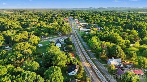 9238 Nc Hwy 90 Highway E Stony Point NC 28678