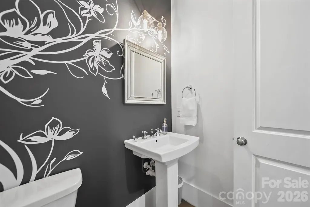 2828 Hillside Springs Drive Charlotte NC 28209