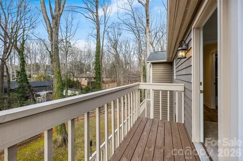 8 Hickory Ridge Court Lake Wylie SC 29710
