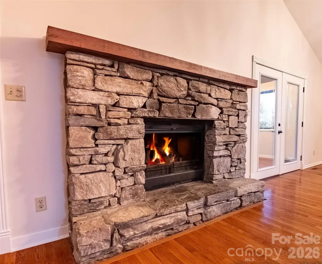 120 Breckenridge Court Hendersonville NC 28739