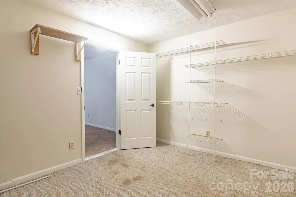 120 Breckenridge Court Hendersonville NC 28739