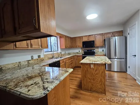 120 Breckenridge Court Hendersonville NC 28739
