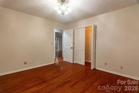 120 Breckenridge Court Hendersonville NC 28739