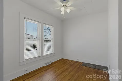 112 Myrtle Street Morganton NC 28655