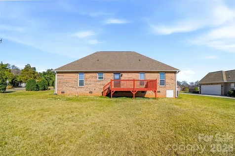 884 Clear Creek Circle Lincolnton NC 28092