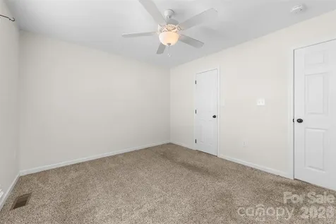 884 Clear Creek Circle Lincolnton NC 28092