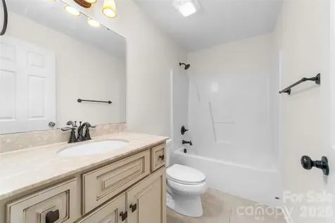 884 Clear Creek Circle Lincolnton NC 28092