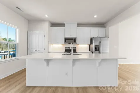 6012 Blue Ridge Oak Road Charlotte NC 28278