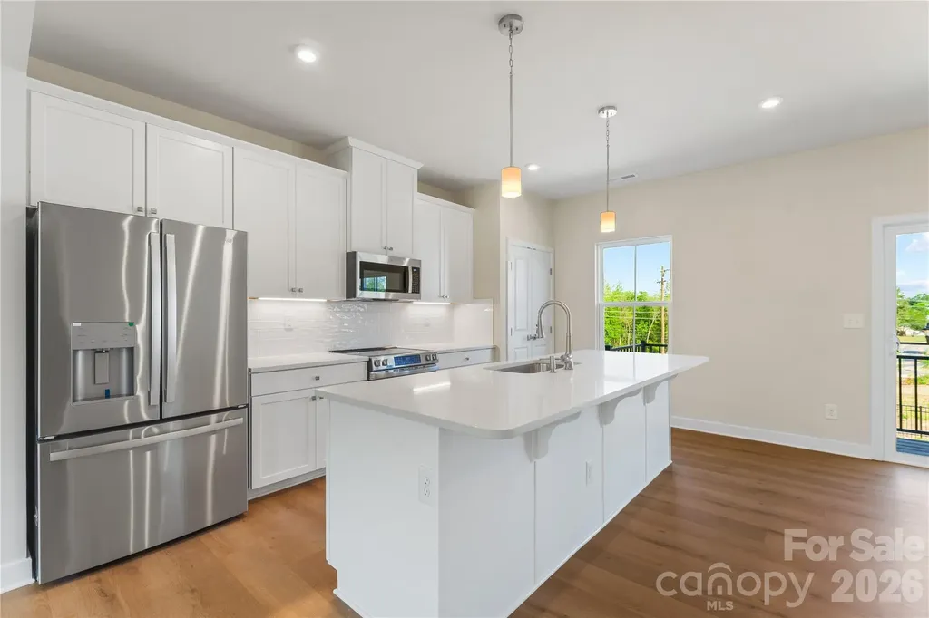 6004 Blue Ridge Oak Road Charlotte NC 28278