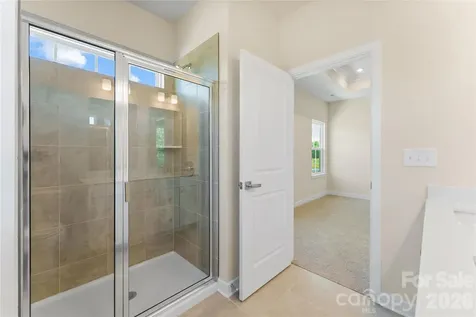 6004 Blue Ridge Oak Road Charlotte NC 28278