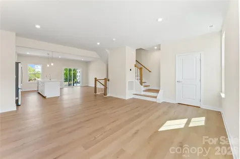 6004 Blue Ridge Oak Road Charlotte NC 28278
