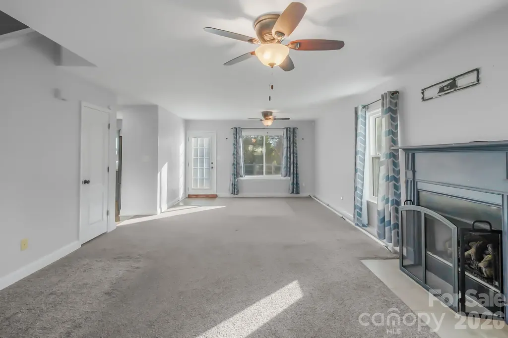 2984 Daffodil Court Gastonia NC 28054