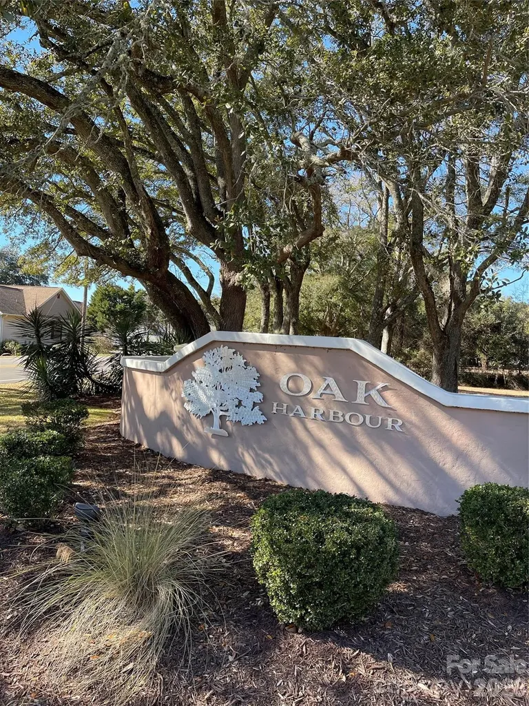 1845 Oak Harbor Drive SW Ocean Isle Beach NC 28469