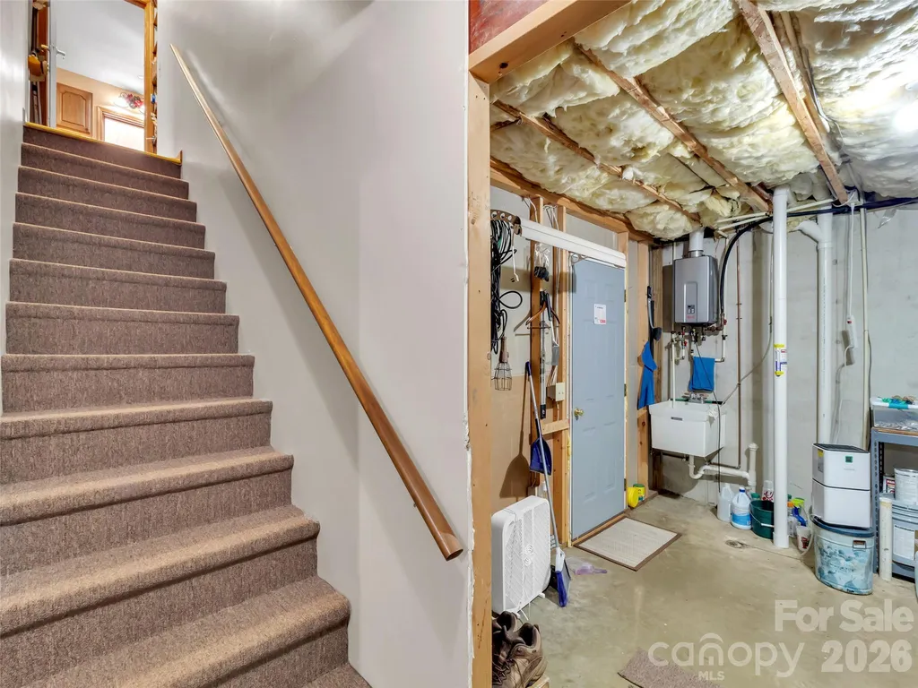 371 Falcon Ridge Drive Waynesville NC 28786