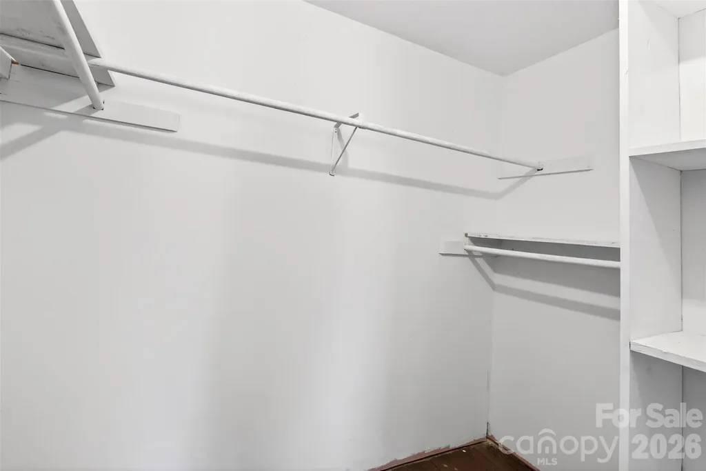 105 Poplar Street Saluda NC 28773